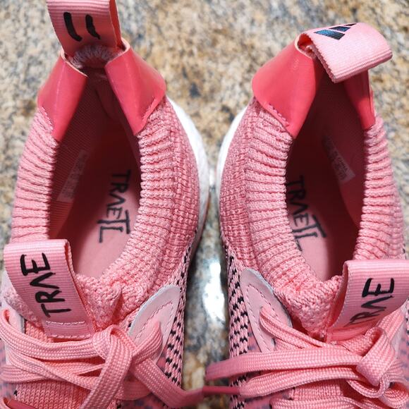 Adidas Trae Young 1 Men's Sneakers Pink Size 10.5 (US) ID APE 779001 - Picture 10 of 12